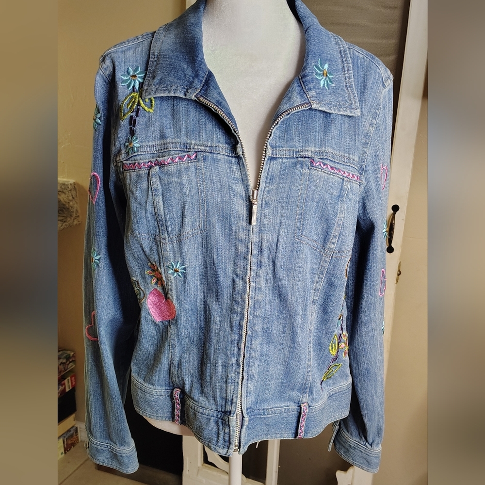 Christopher and Banks Y2K Flower Embroidered Denim Jacket Size M Cottage Preppy - Picture 2 of 9
